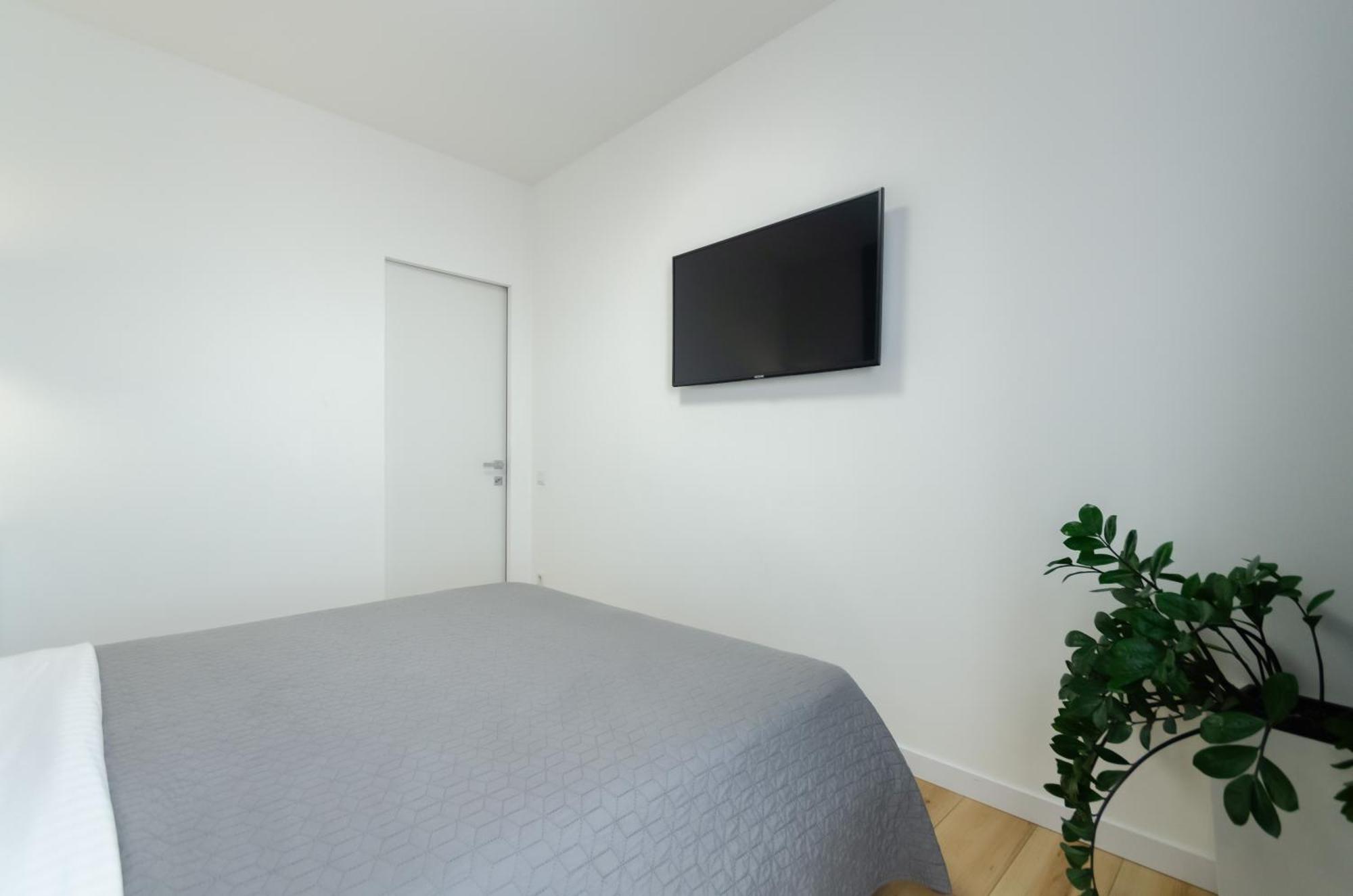 Petrovdom 234-241-86-96 In City View Apartments At Rc Kvartet,Near Central Railway Station Kiev Esterno foto